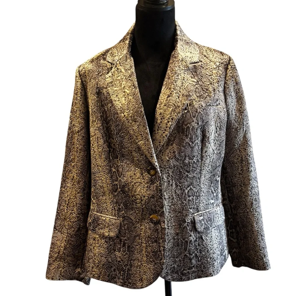 Chico's Cobra Pattern Jacquard Blazer Reptile Print Jacket, Chico’s 2 (Large)